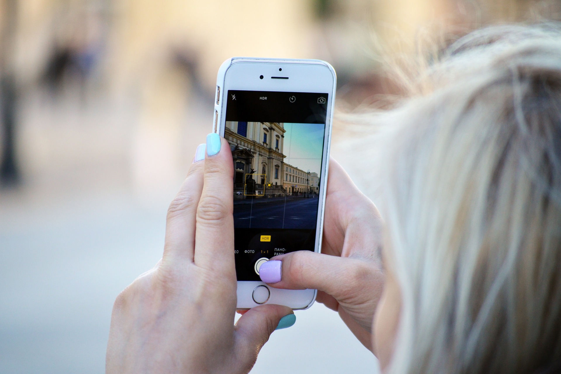 Telling a Story: The Rise in Ephemeral Social Media Content and How to Leverage It for Your Brand