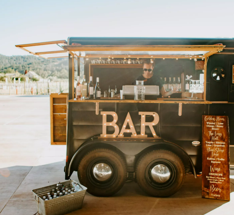 Why Canned Cocktails Are The Hottest Wedding Trend Of The Season