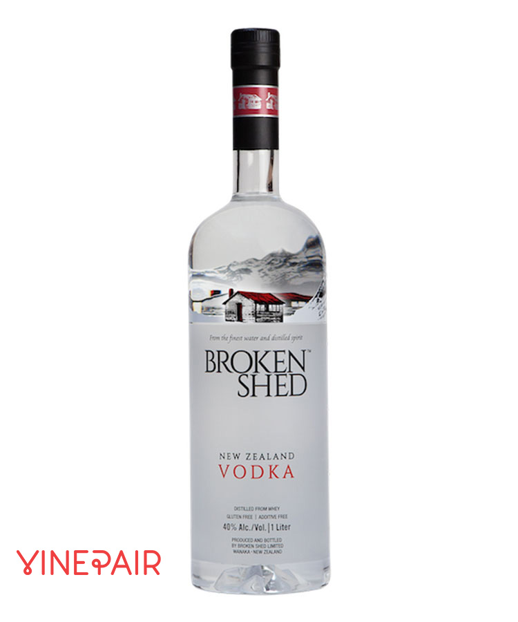 The 7 Best Vodkas to Gift This Holiday (2021)